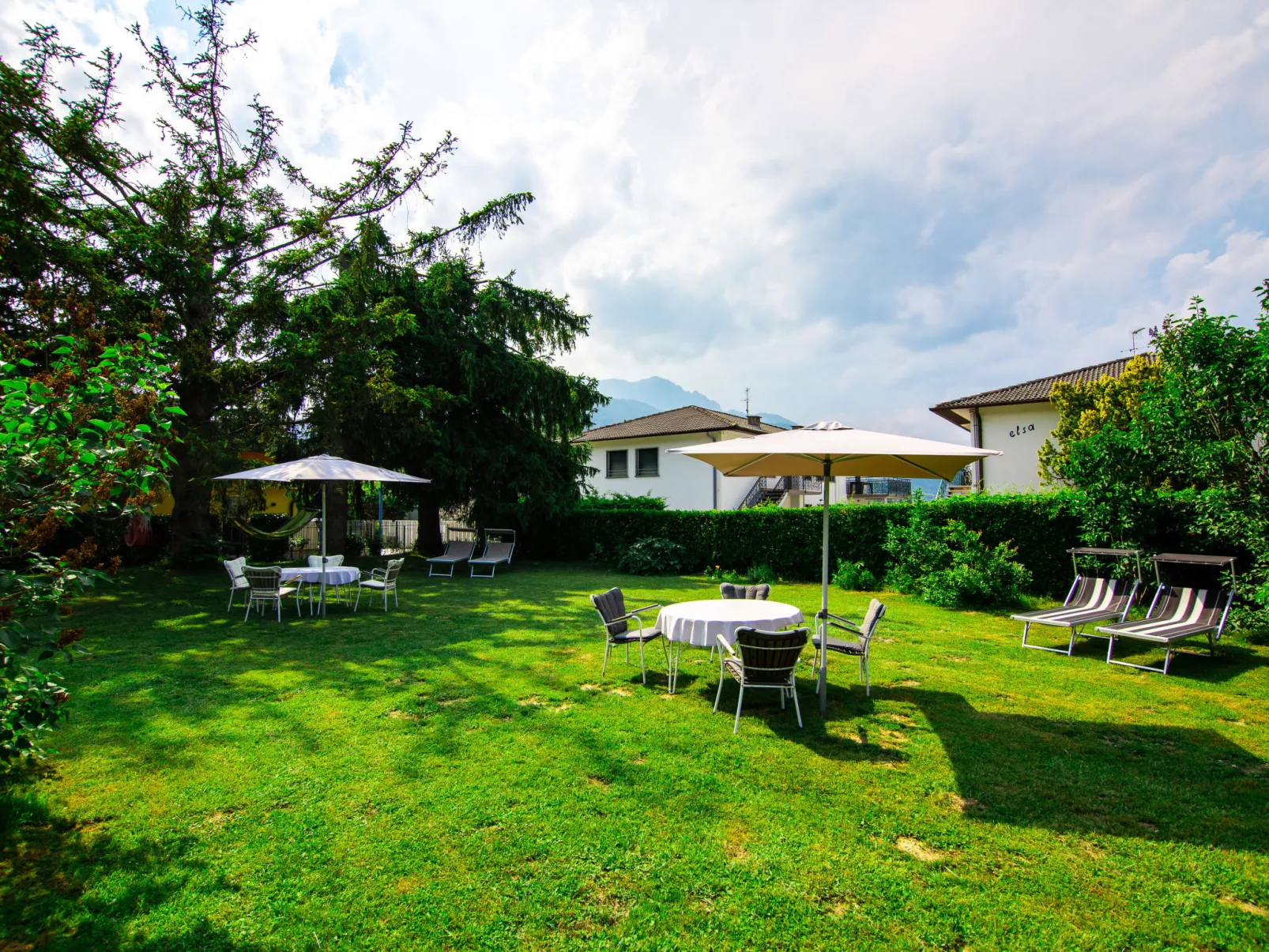 Villetta ai Pini-Outside