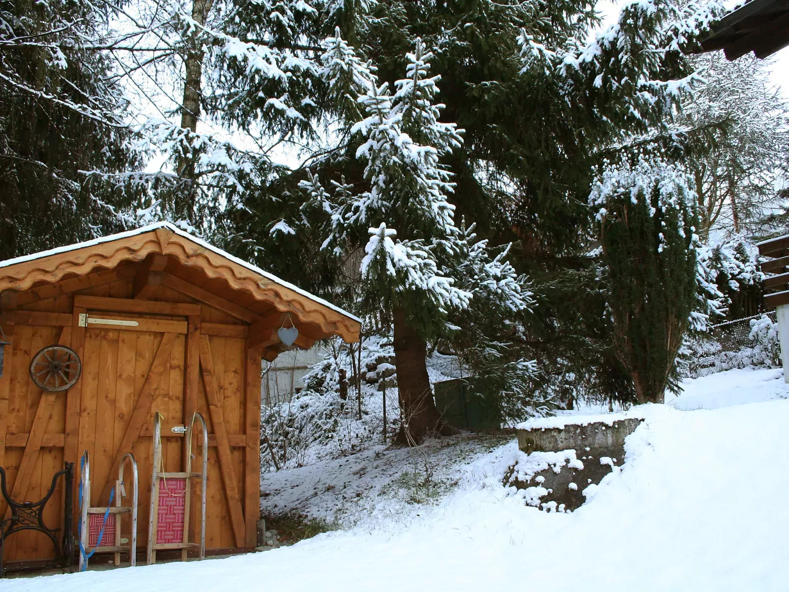 Waldner-Outside