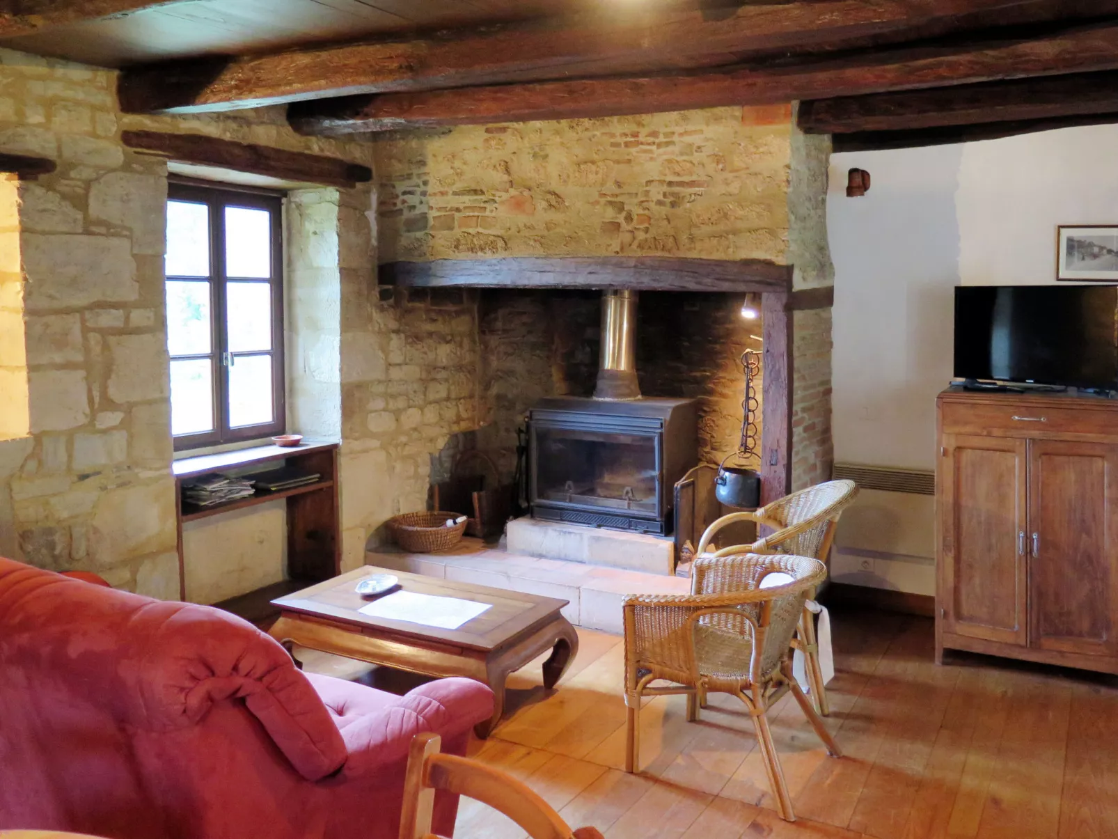 Le Moulin-Inside