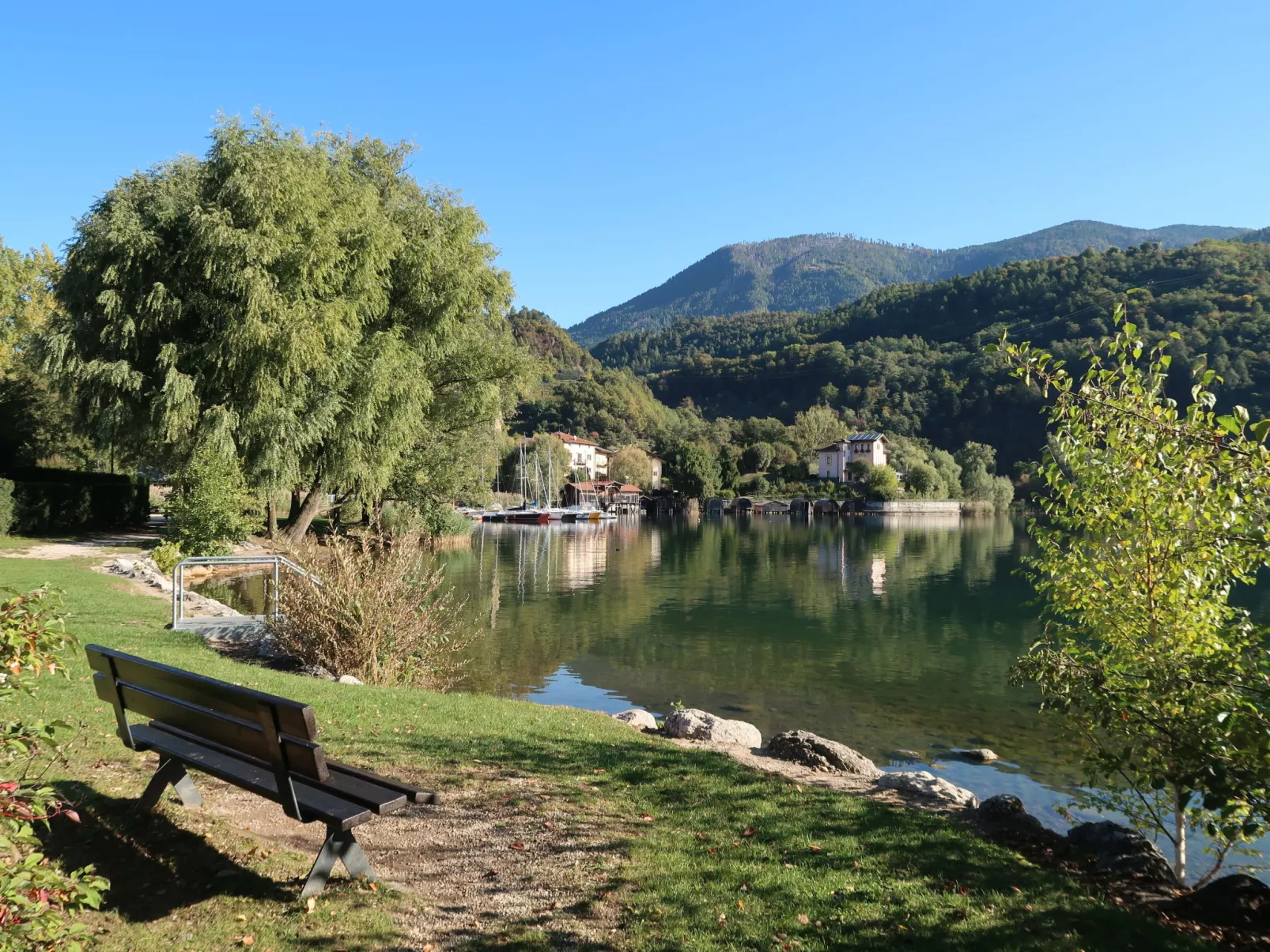 La Perla del Lago-Draußen
