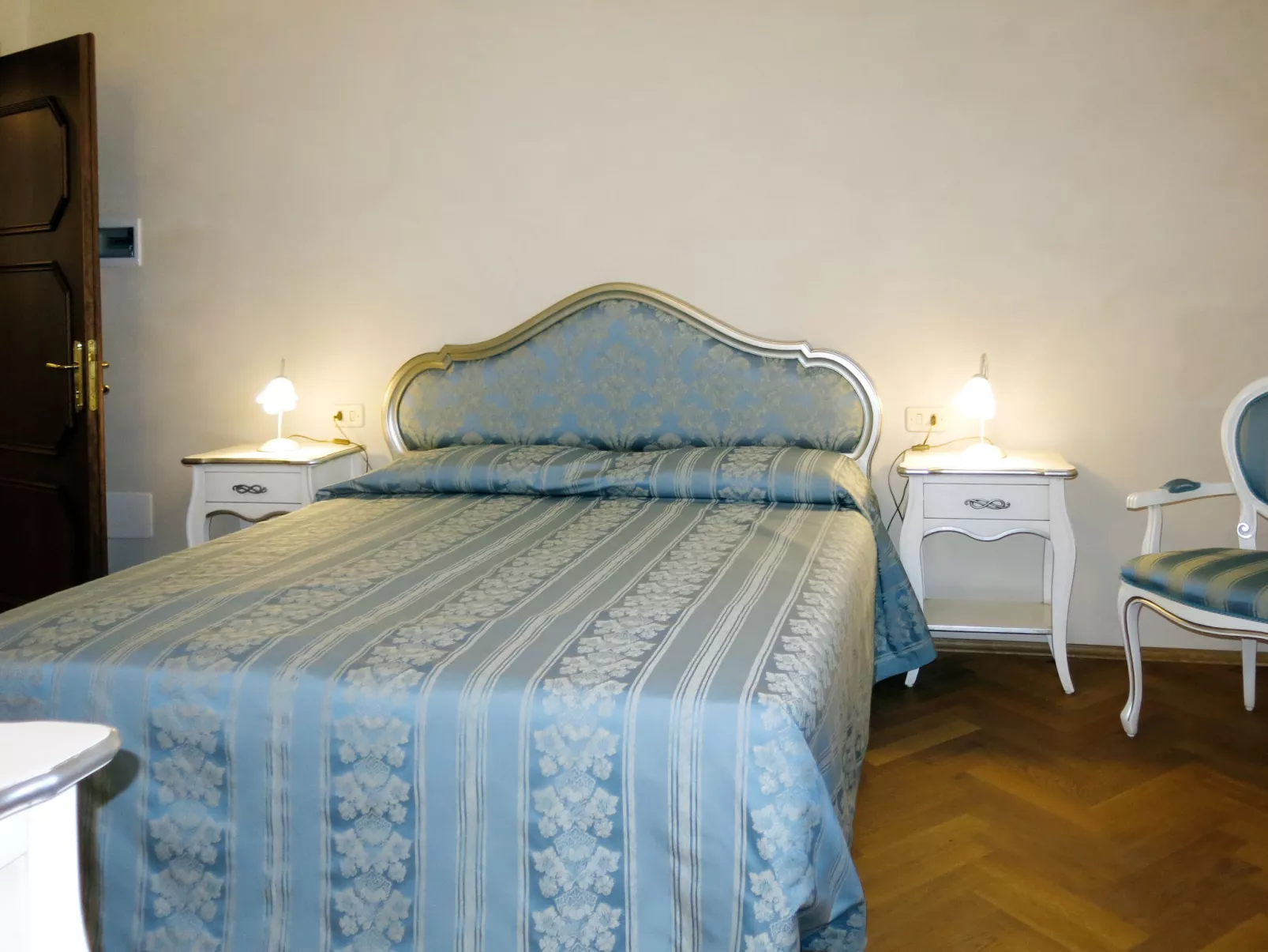 Winery Villa Vitas (App.3)-Inside