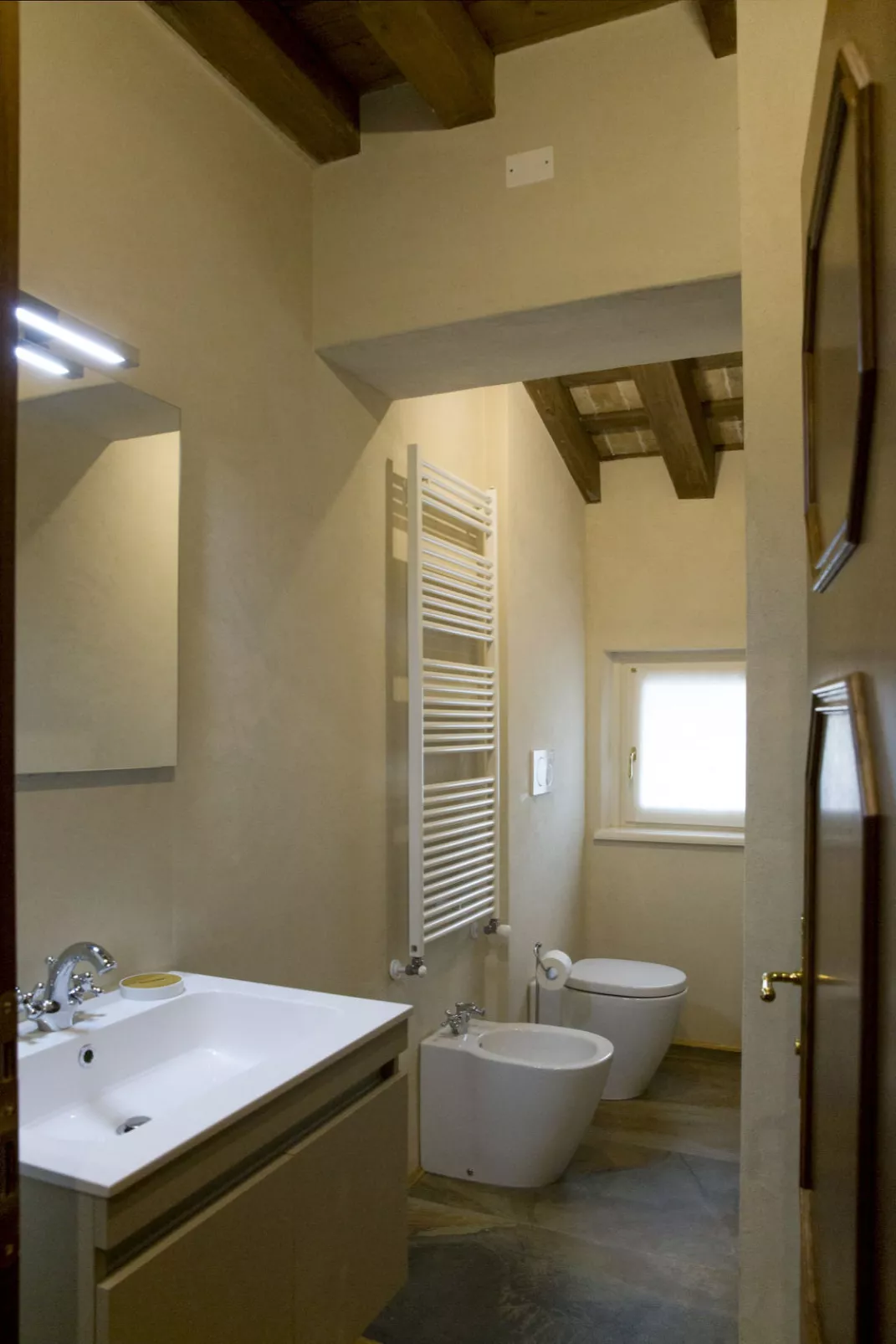 Winery Villa Vitas (App. 5)-Inside