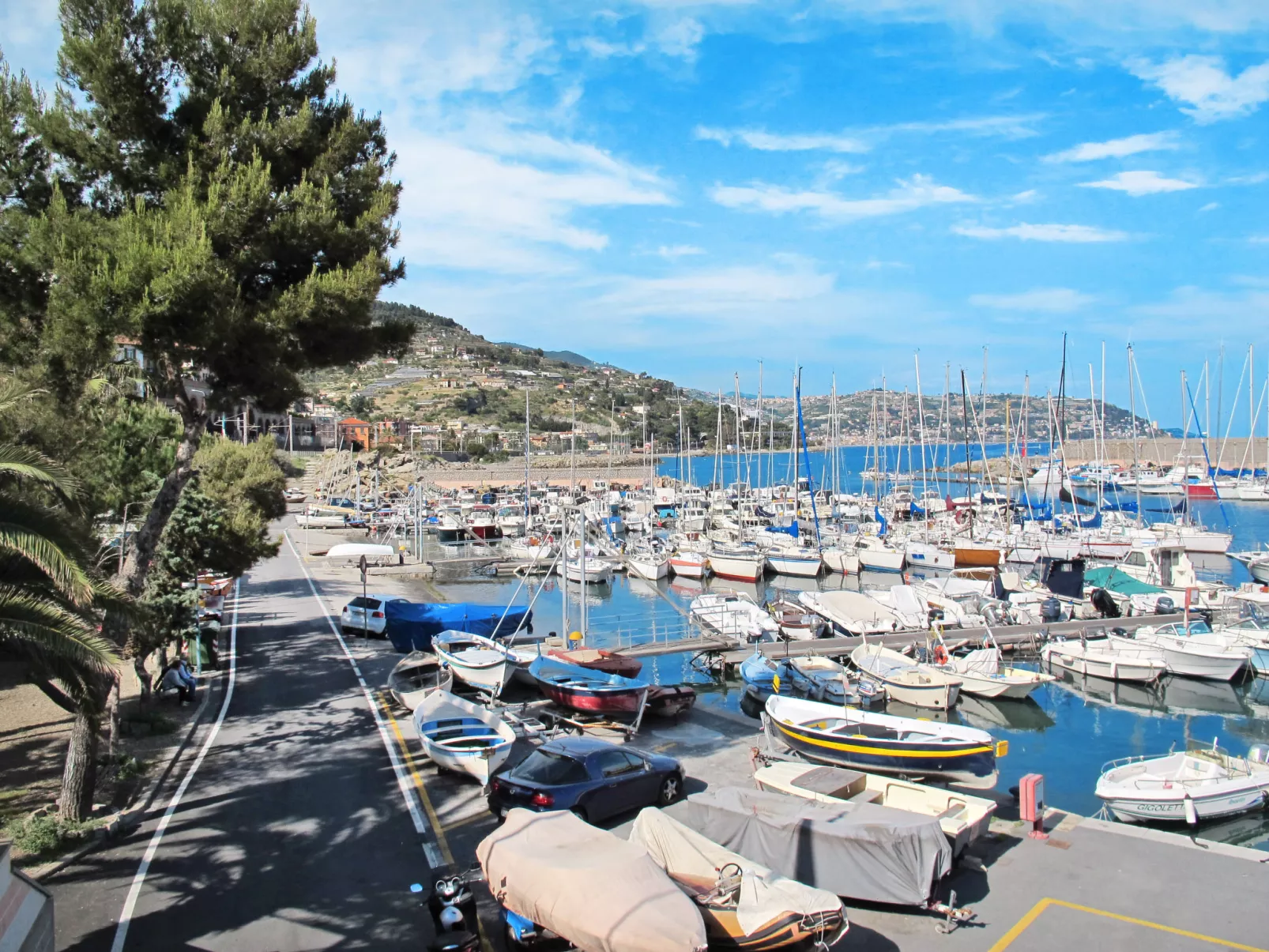 Marina 2-Area