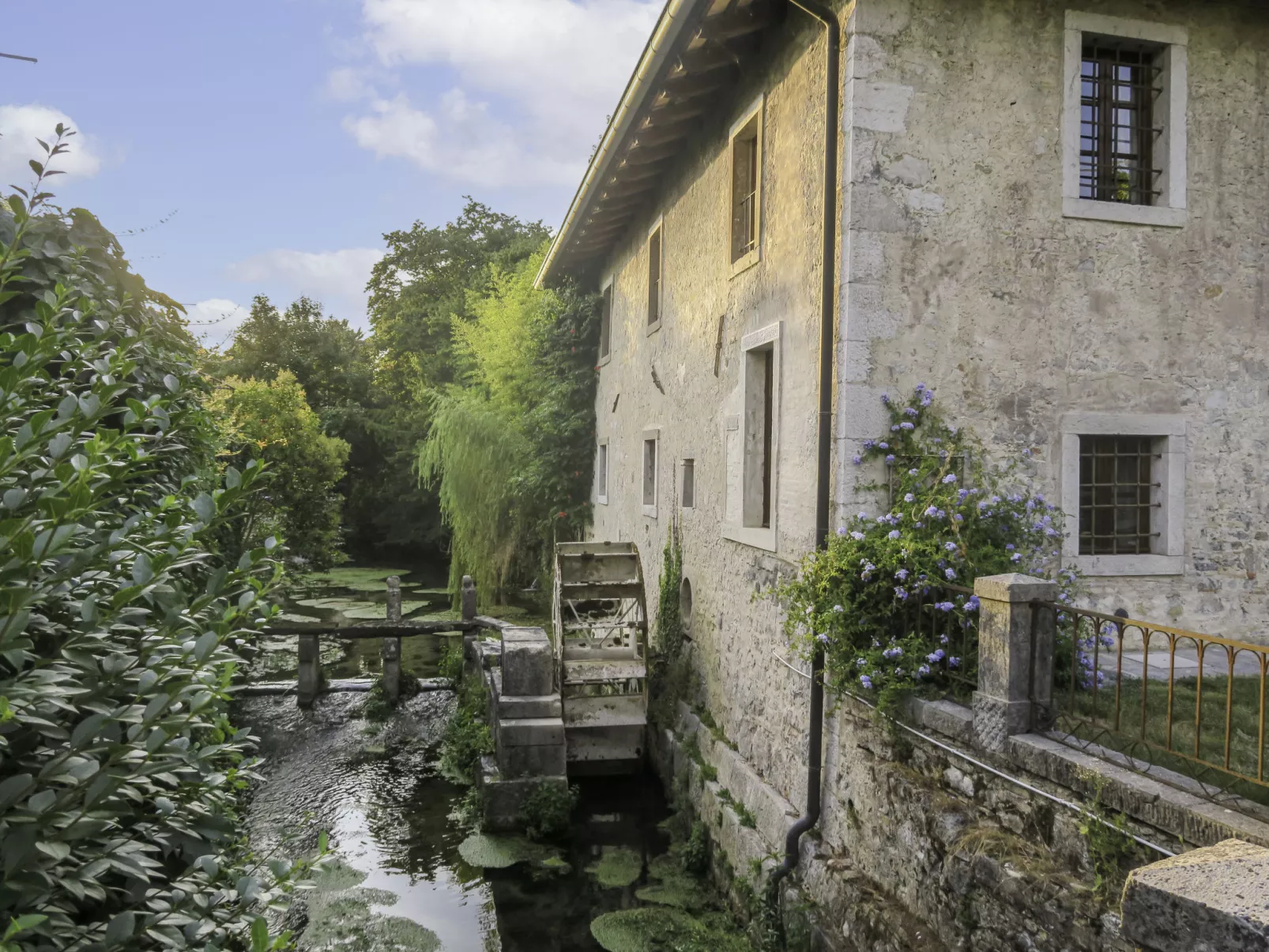 Casa del Ligustro-Outside