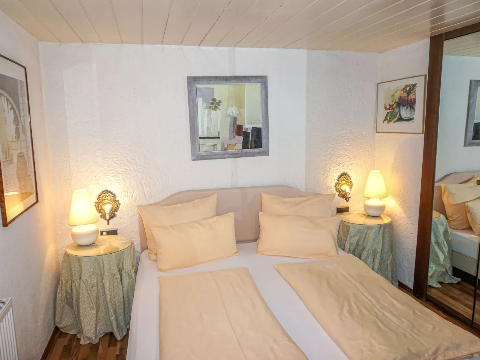 Casa Hubertus-Inside