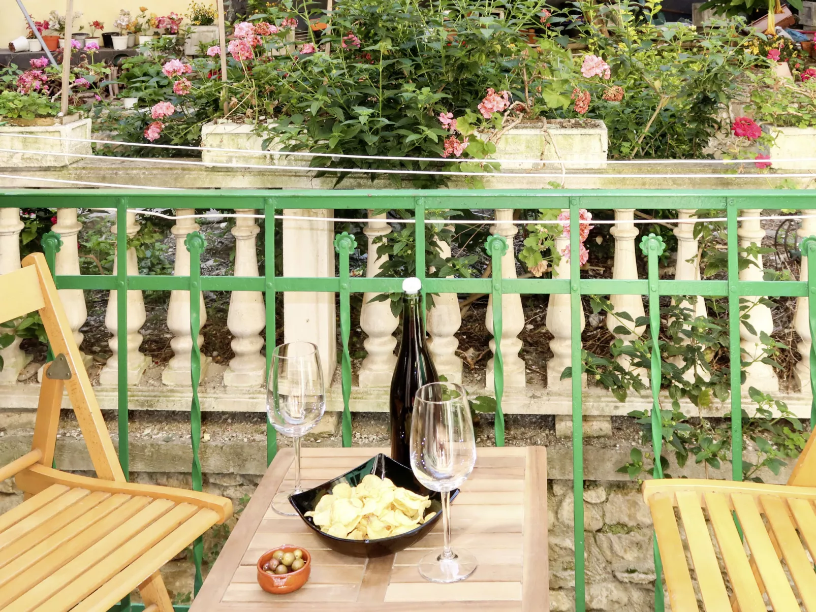 Agnese-Outside