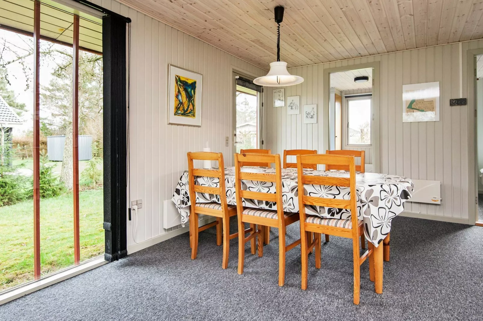 4 person holiday home in Fårvang-Indoor