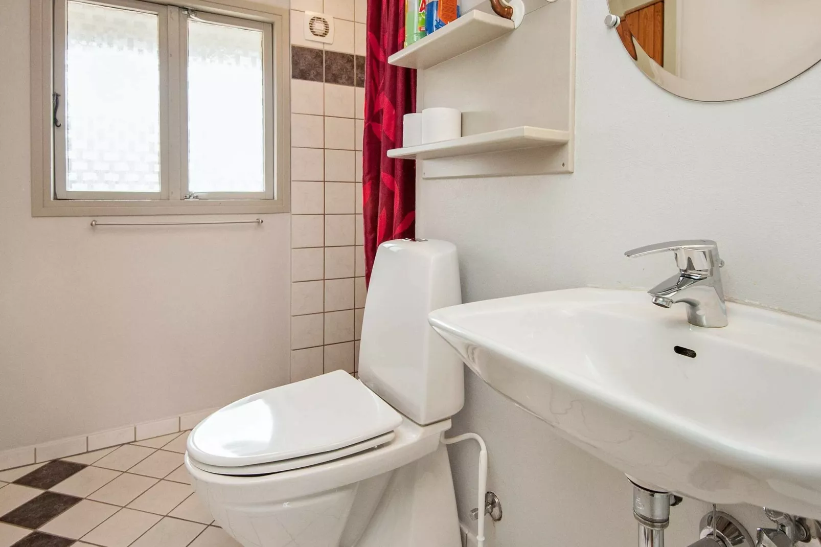 4 person holiday home in Fårvang-Indoor