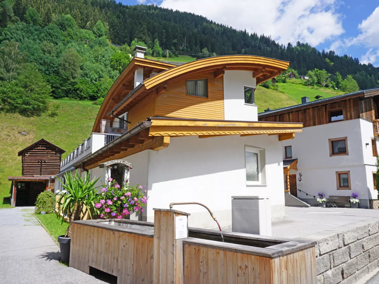 Höferau-Outside