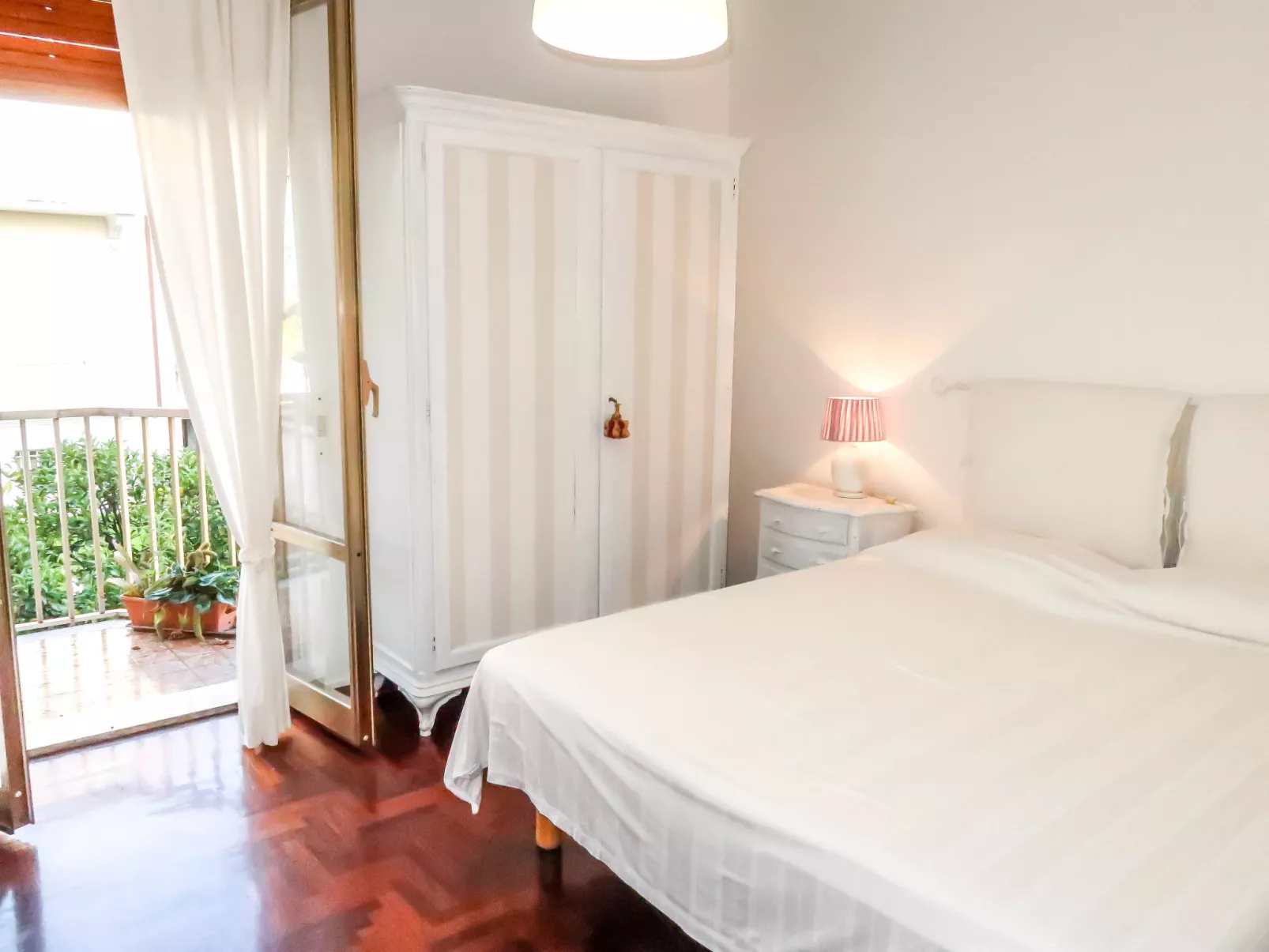 Casa Nicoló-Inside