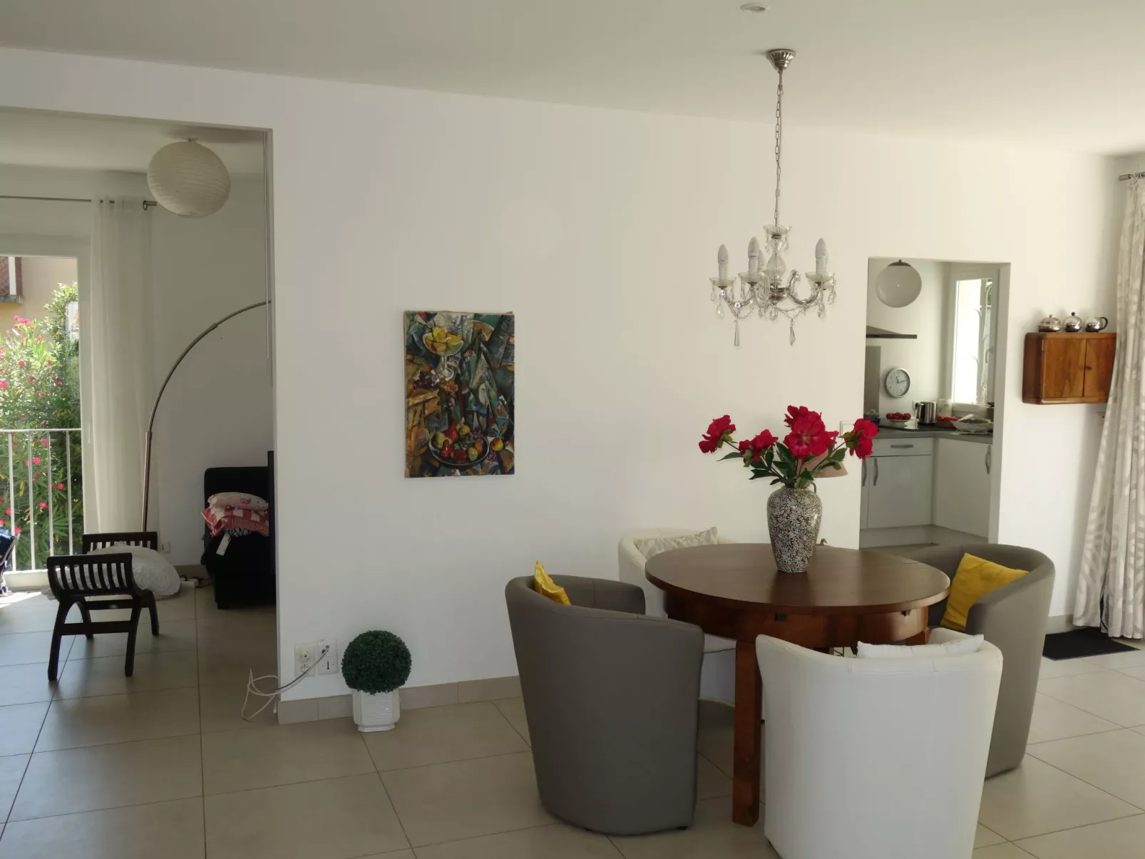 Villa Montes-Inside