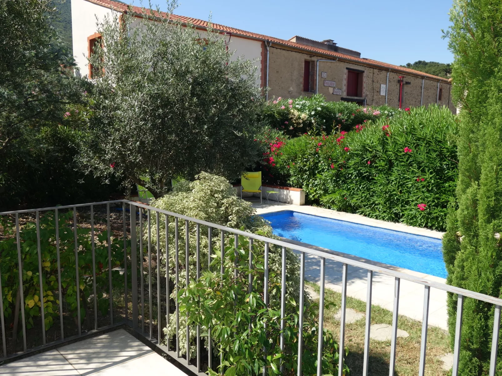 Villa Montes-Outside