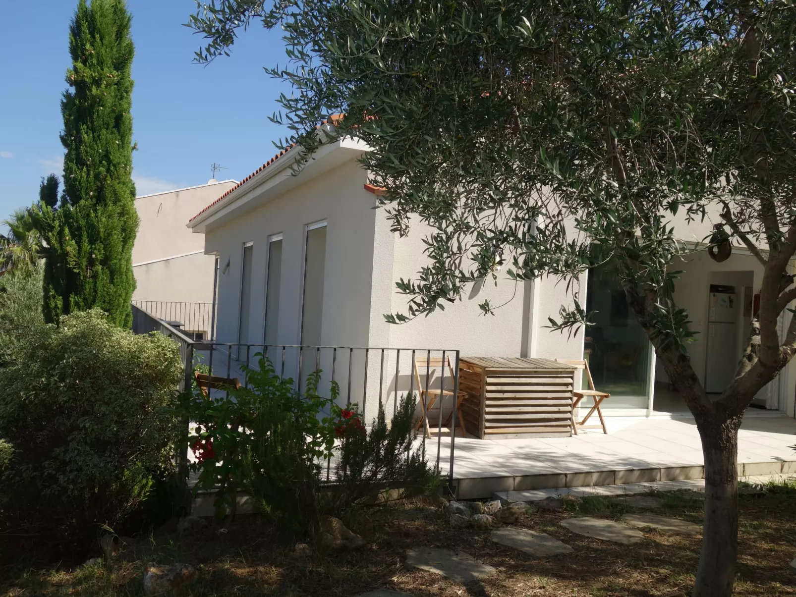 Villa Montes-Outside