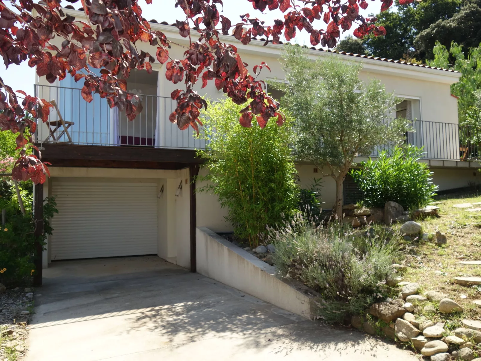 Villa Montes-Outside