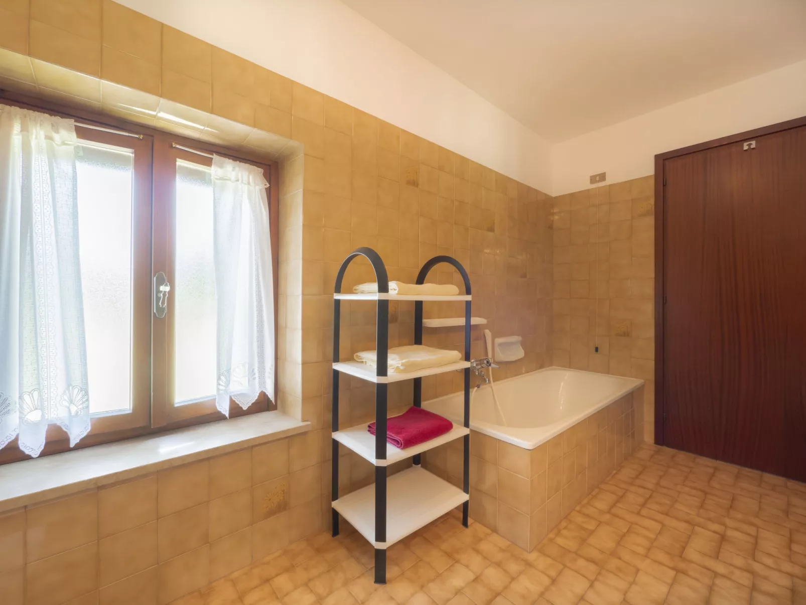 Il Castelliere-Inside
