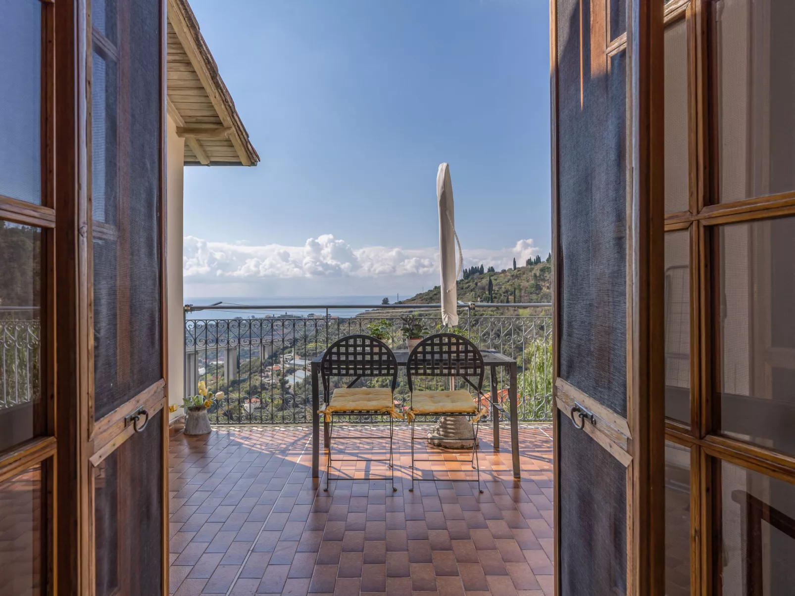 Casetta in collina-Inside
