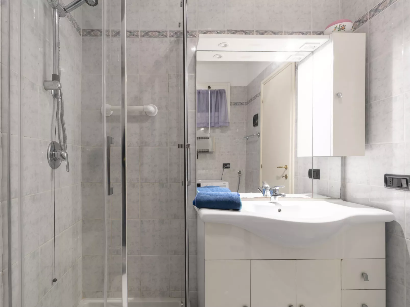 Acqua marina-Inside