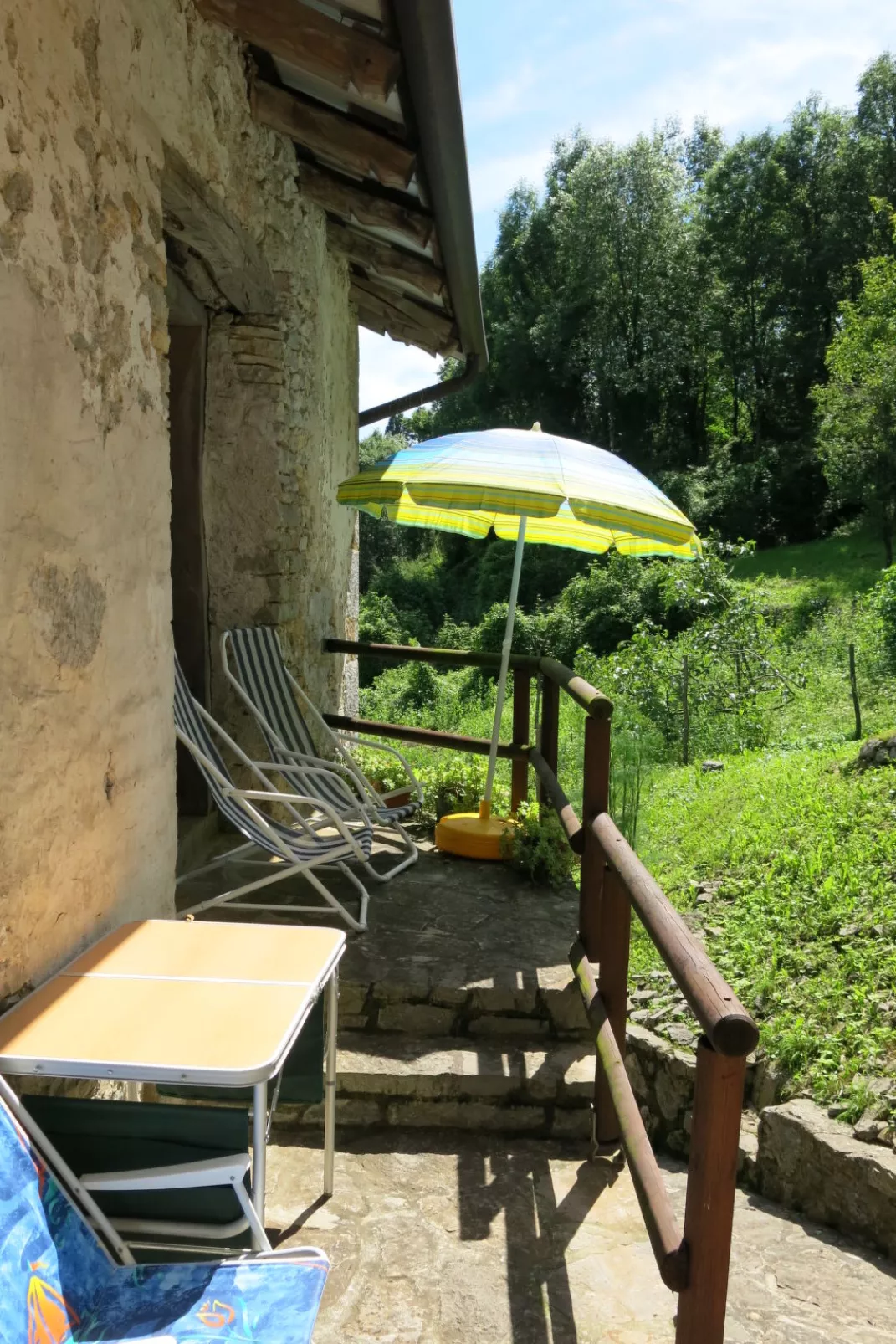 Casa Polava-Outside