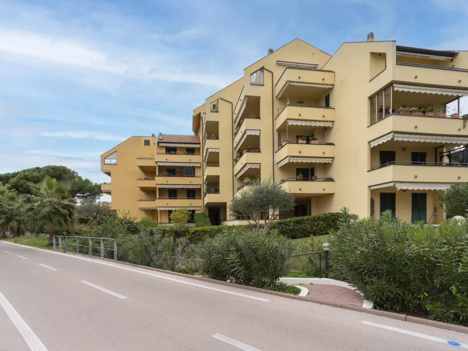 Acqua marina-Outside