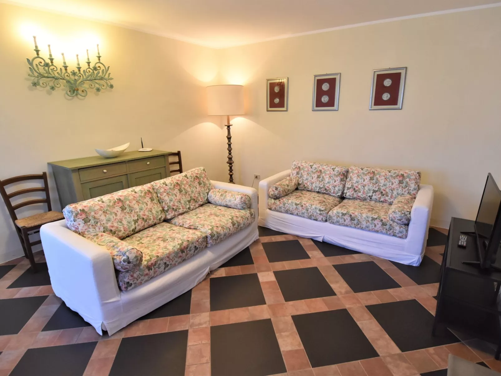 La Corte Bricca (Casa Padronale)-Inside