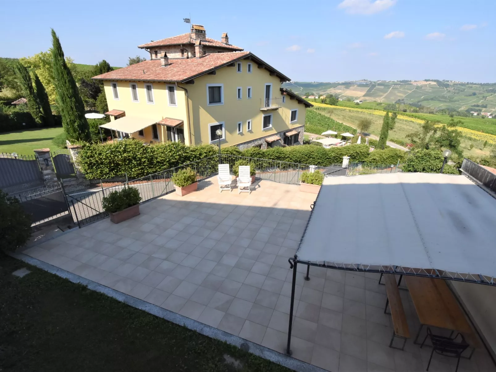 La Corte Bricca (Casa Padronale)-Outside