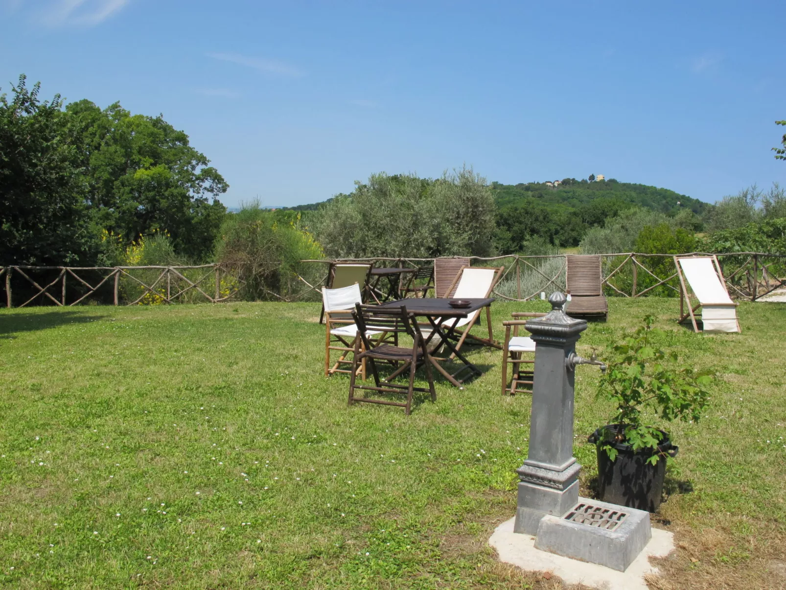 Casamare Gabicce-Outside
