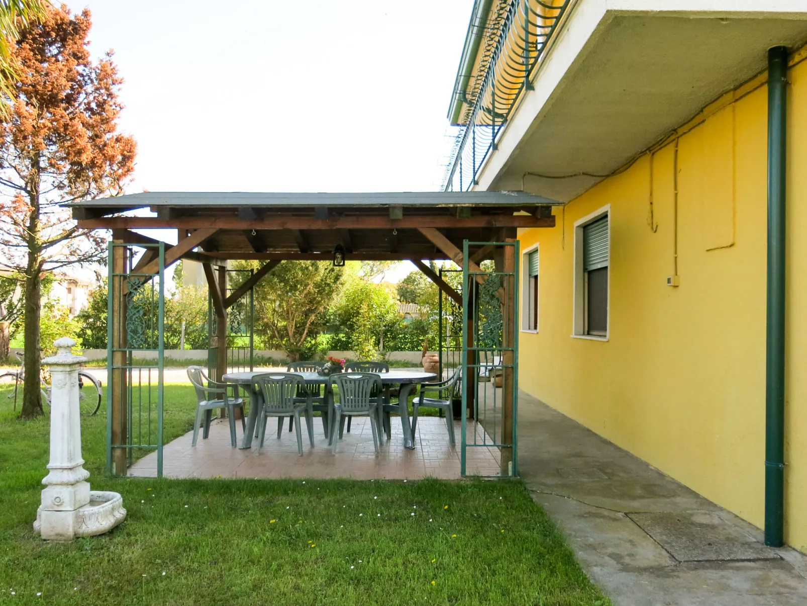 Casa Consuelo-Outside