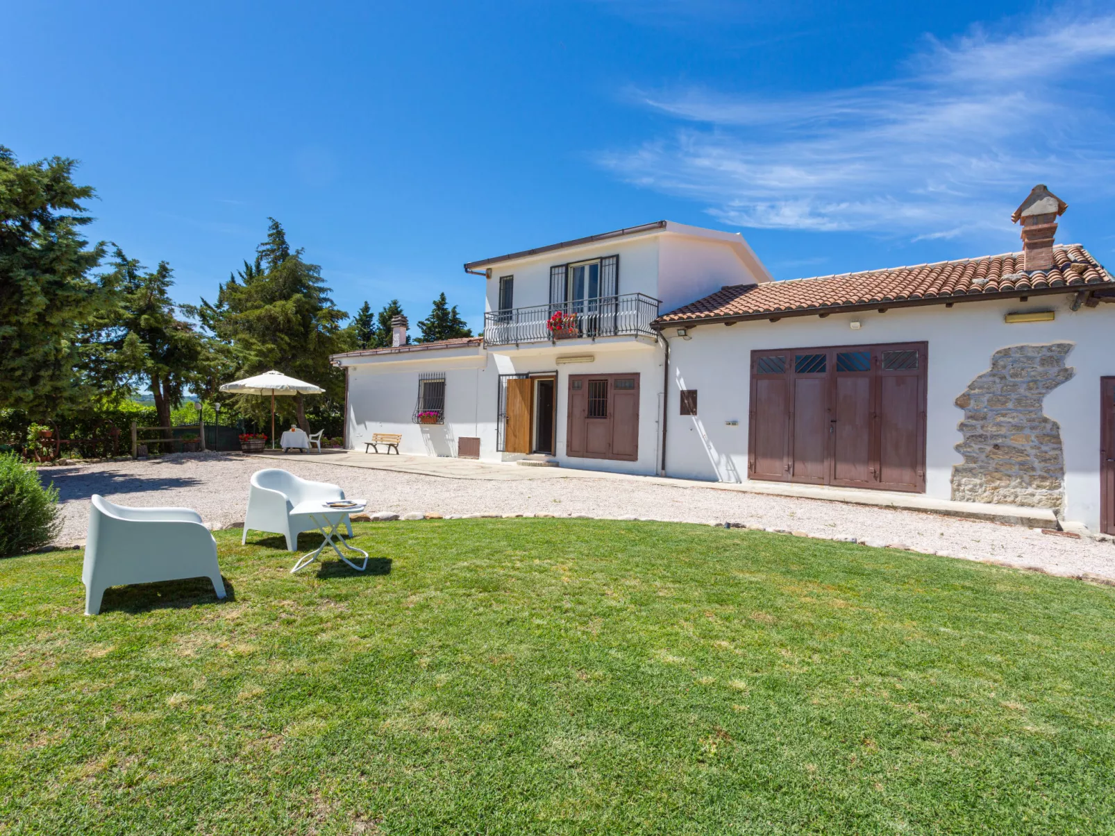 Masseria Difesa Grande-Outside