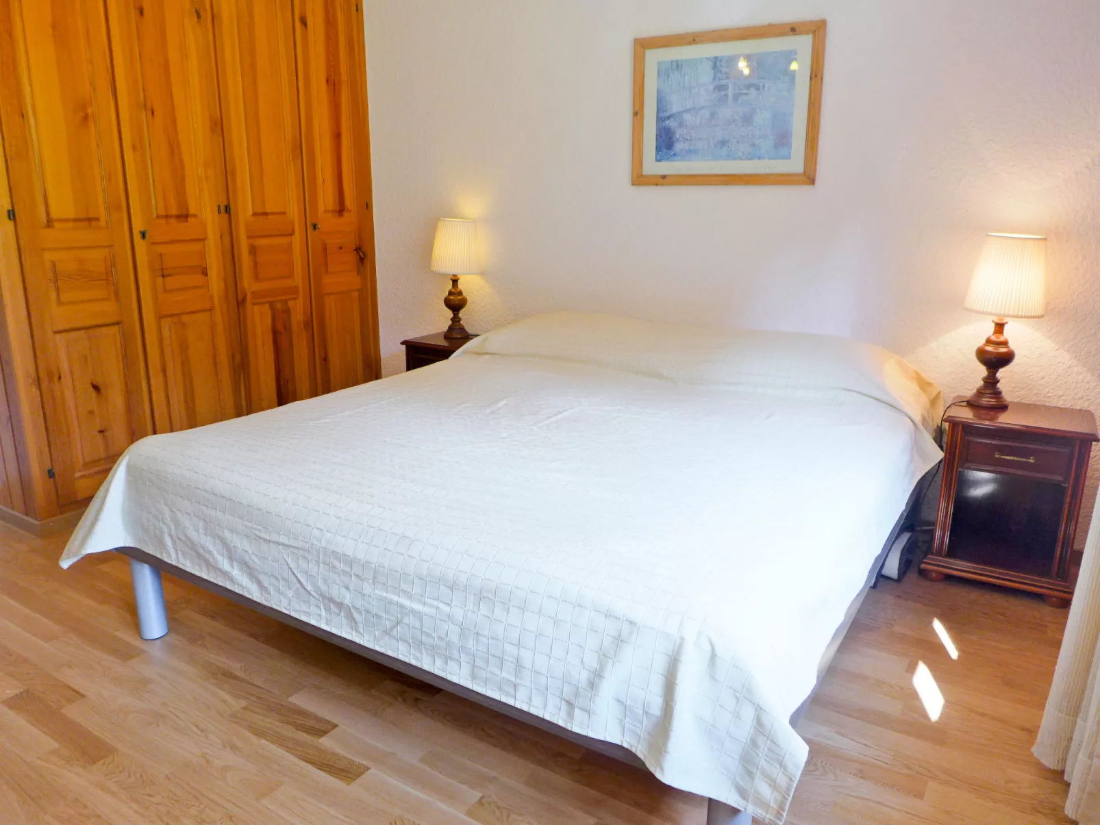 Hyacinthe 11-Inside