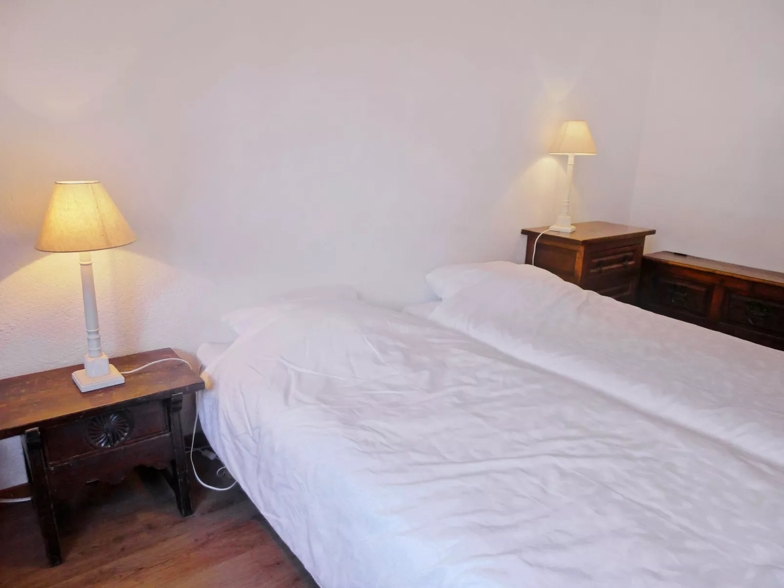 Villars Soleil A27-Inside
