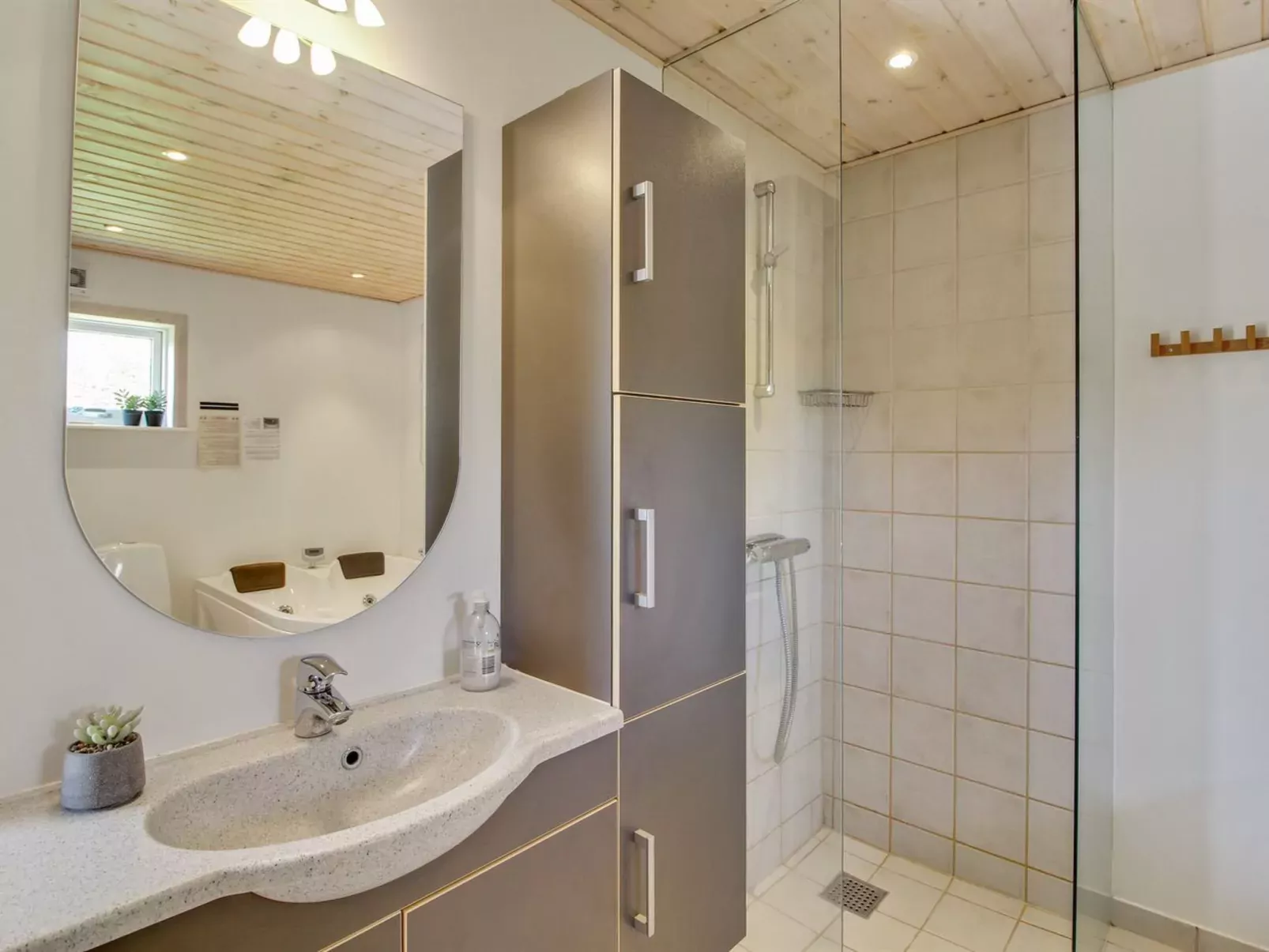 "Arold" - 800m from the sea-Inside