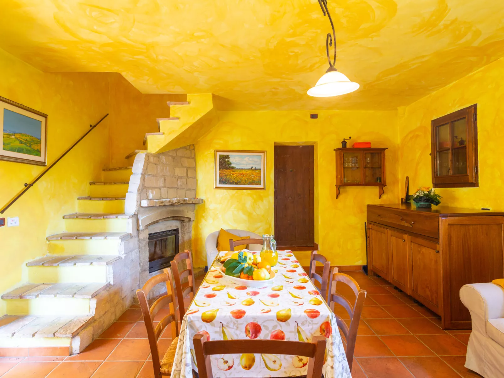 Casale Vidorni-Dedans