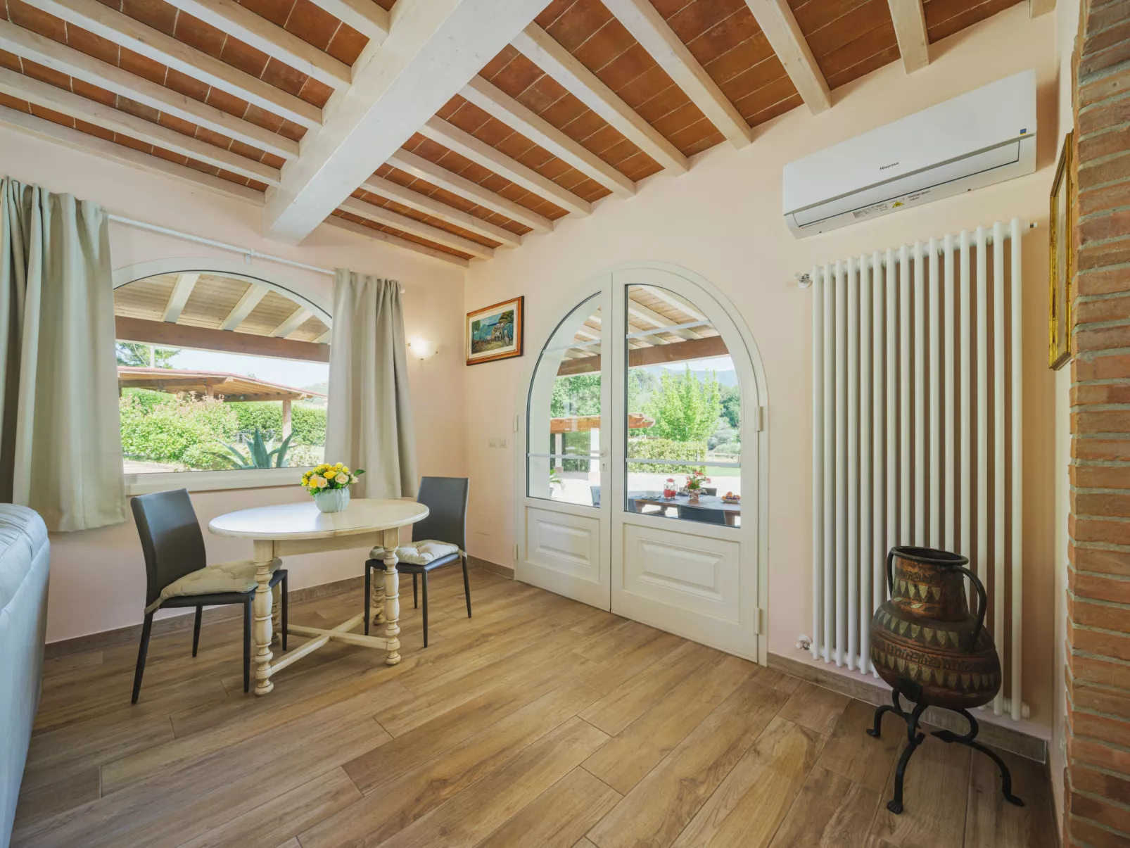 Versilia Holiday-Dedans