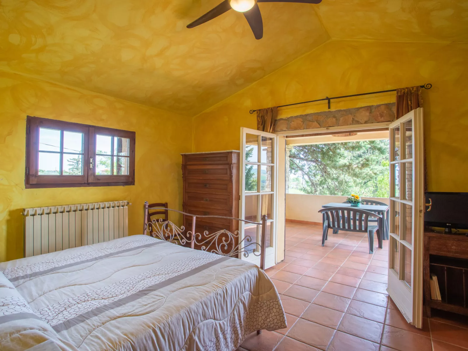Il Rifugio + La Loggia (CAD102)-Inside