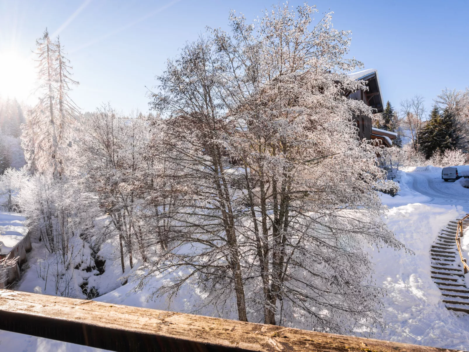 Grand Morillon-Outside