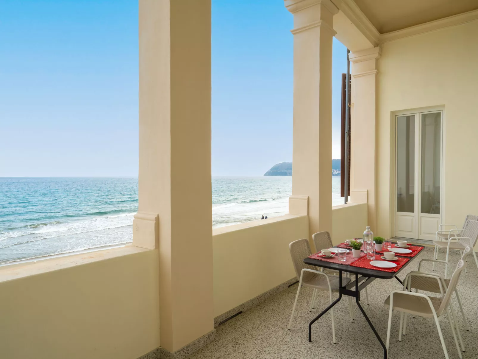 Terrazza sul Molo-Outside
