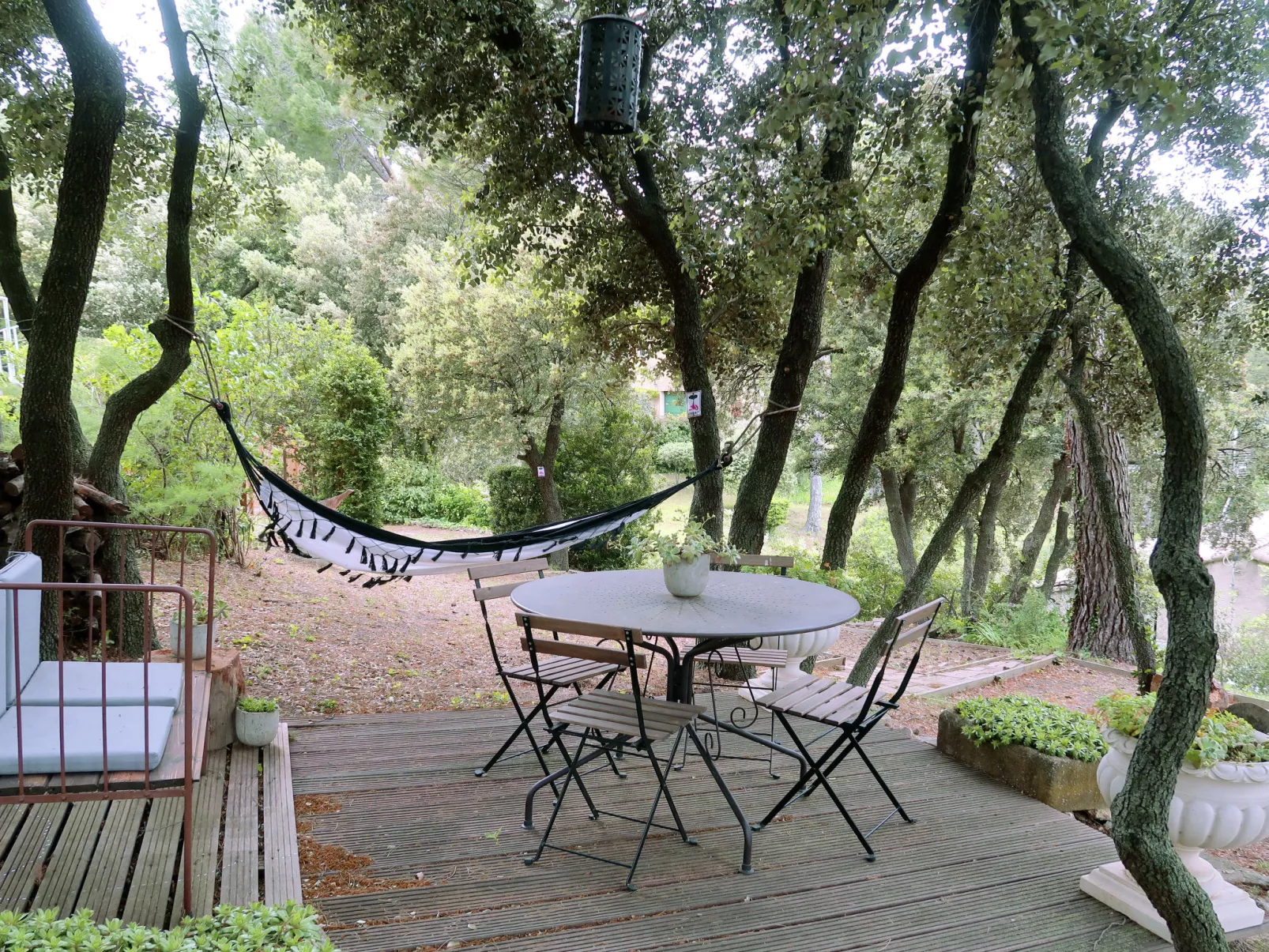 Luberon Vidauque-Outside