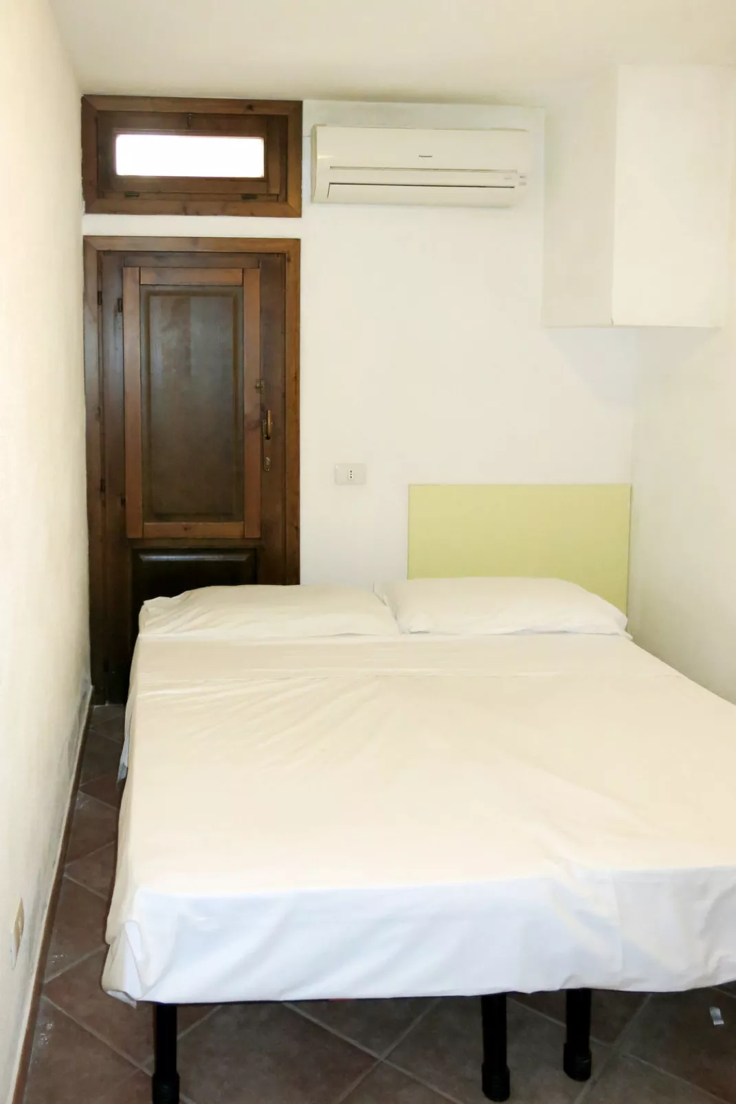 Il Borgo (PCR140)-Inside