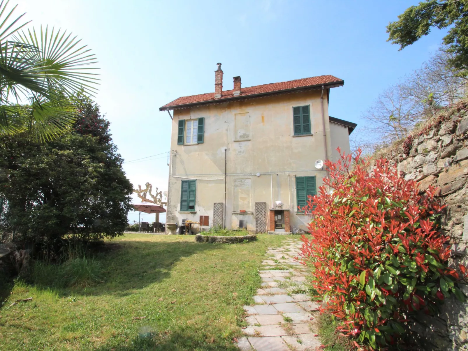 Belvedere-Outside