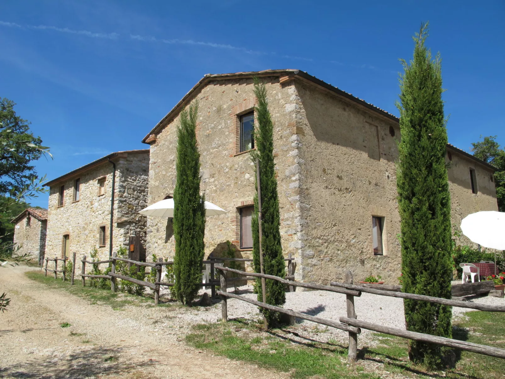 Il Forno-Outside