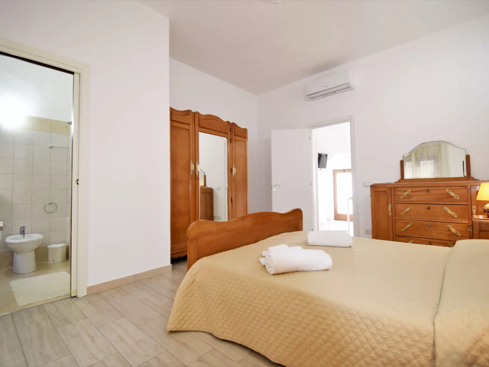 Ginestra SinAgo-Inside