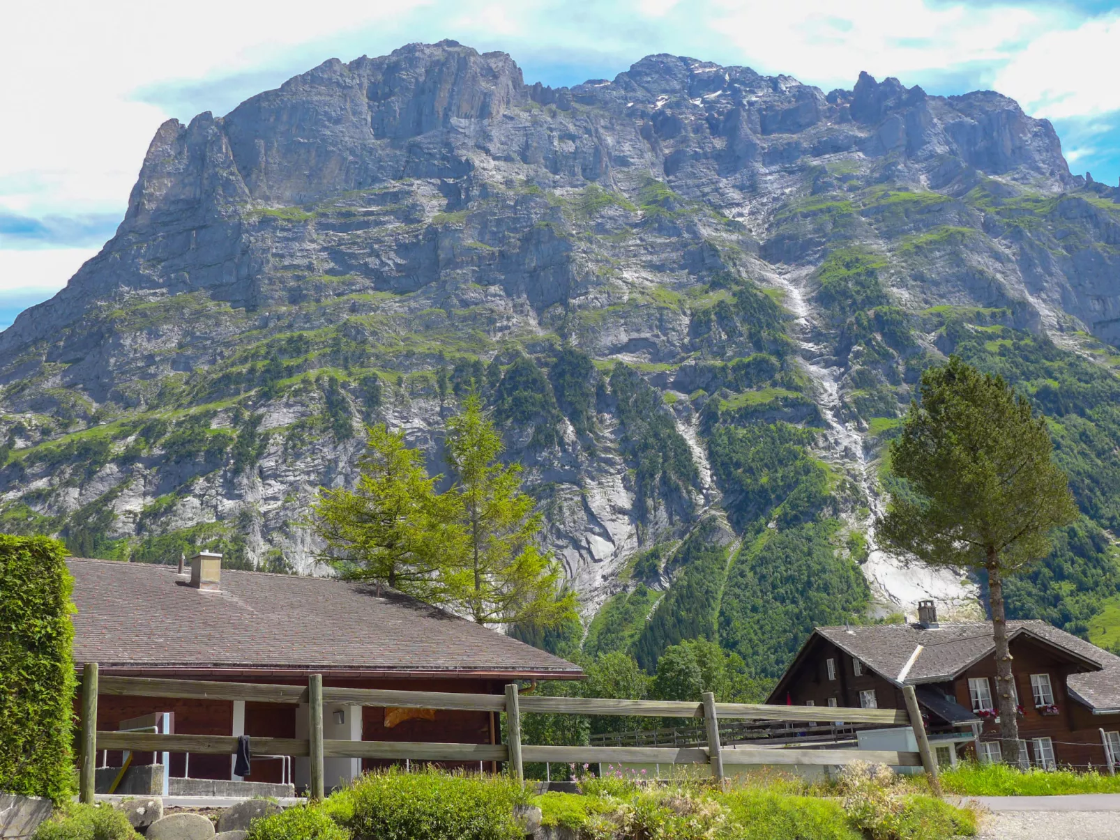 Chalet Chiebrendli-Outside
