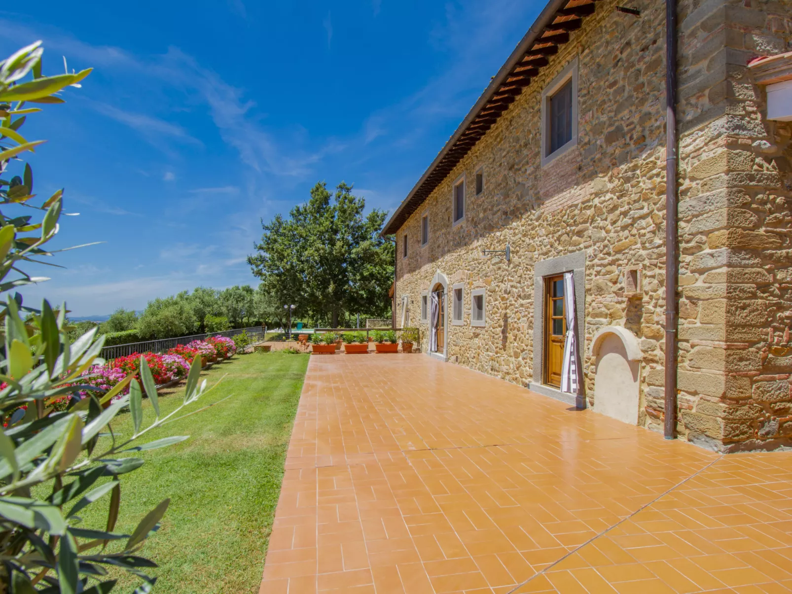 Casa Bensa-Outside