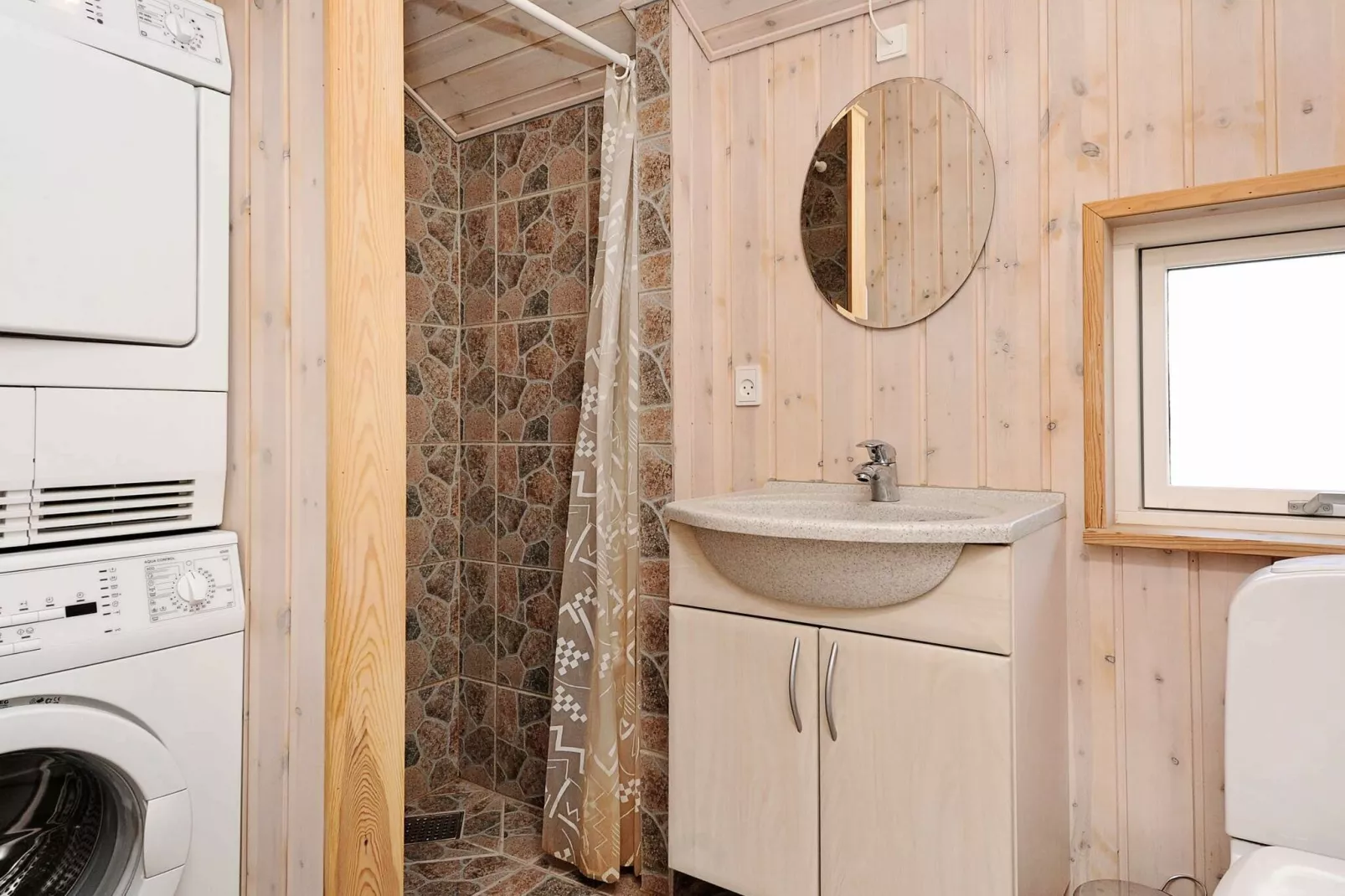 10 person holiday home in Fårvang-By Traum-Indoor