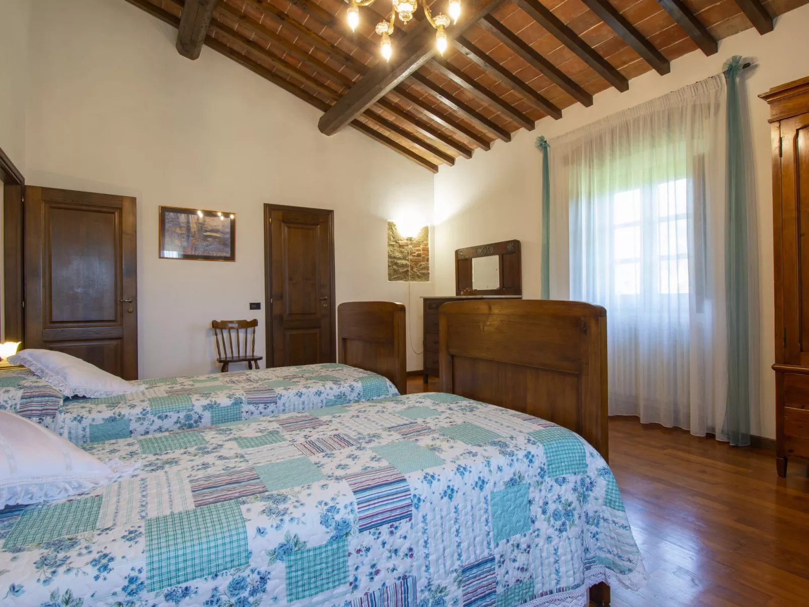 Casa Bensa-Inside