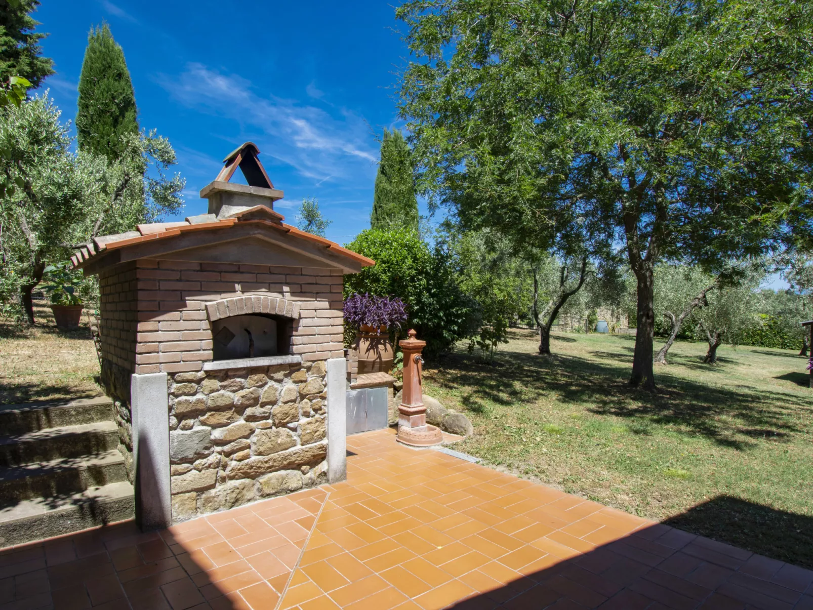 Casa Bensa-Outside