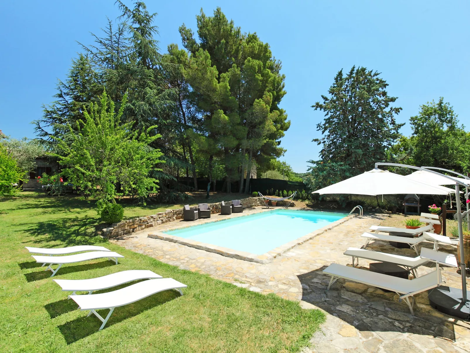 Casale Verciano-Outside