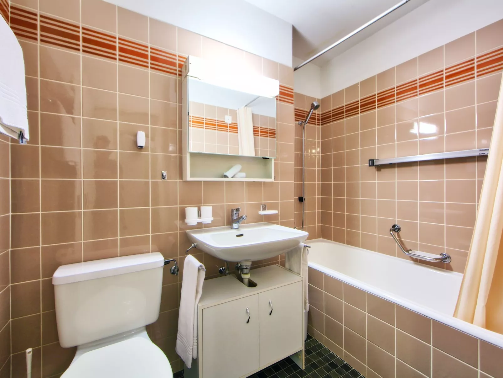 Ringstrasse Apt 213 - Inside