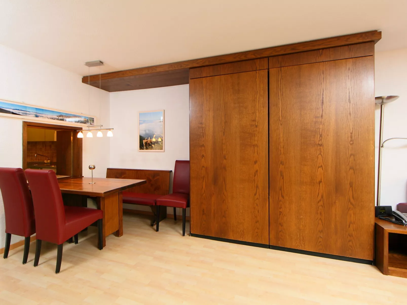 Ringstrasse Apt 213 - Inside