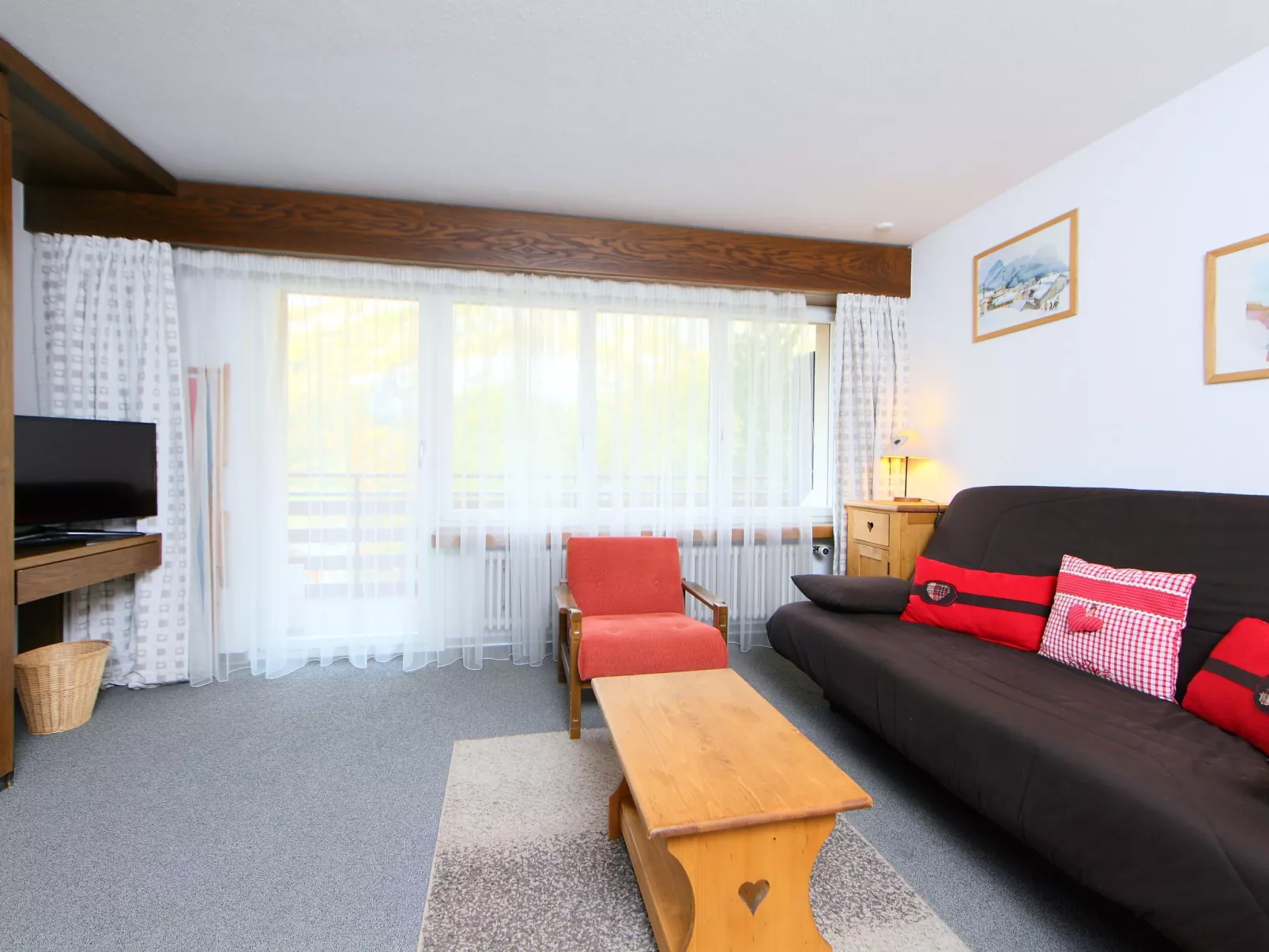 Ringstrasse Apt 115 - Inside